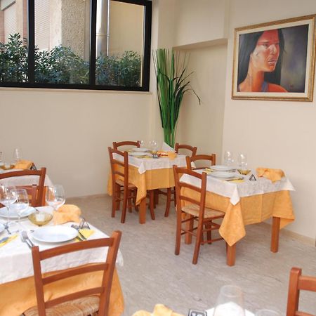 Hotel Caribe Viareggio Exterior foto